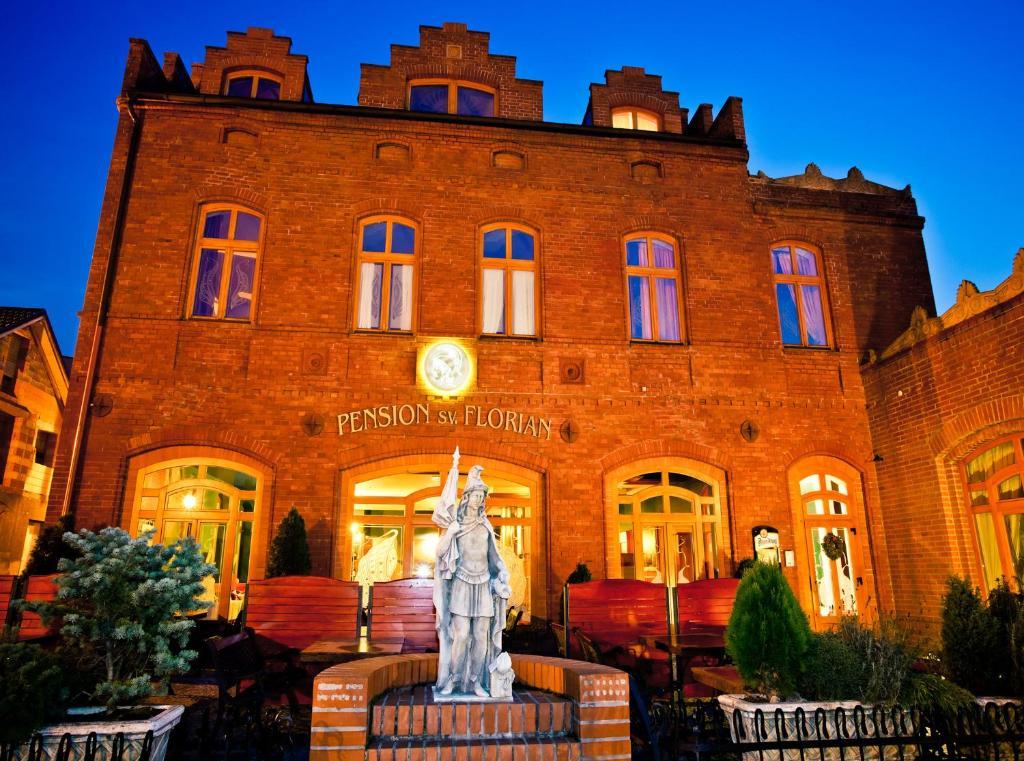 Pension Sv. Florian Глучин Экстерьер фото